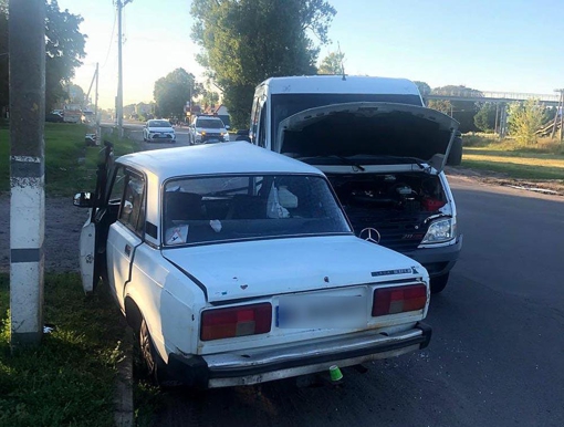 На Полтавщині зіткнулися автомобілі: двоє осіб зазнали поранень