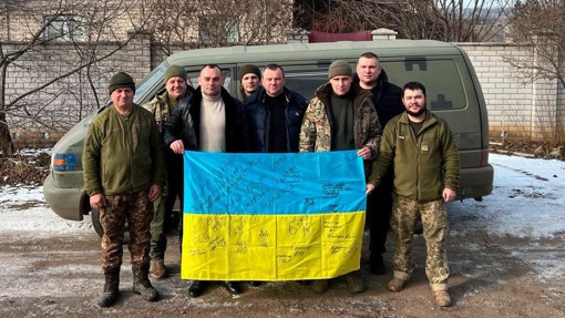 Сервісні центри МВС Полтавщини привезли допомогу військовим на Донеччину