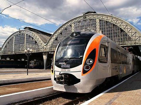 "Укрзалізниця" призначила додатковий поїзд до Полтави