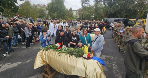 У Полтаві попрощалися із чотирма воїнами, які полягли на війні