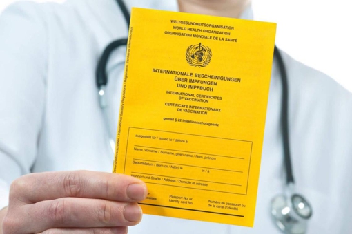 Підробка лікарем COVID-сертифікату на Полтавщині: кримінальне провадження скерували до суду