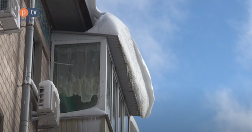 Скасували трьохмільйонний тендер на очищення дахів полтавських будинків від бурульок