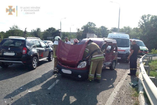 Під Полтавою сталася ДТП: один з водіїв зазнав поранень