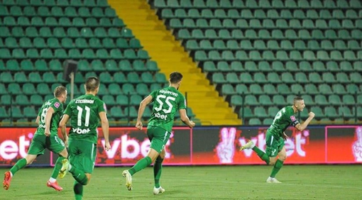 У сьомому турі сезону 2021-2022 з футболу полтавська "Ворскла" зіграє проти "Десни"