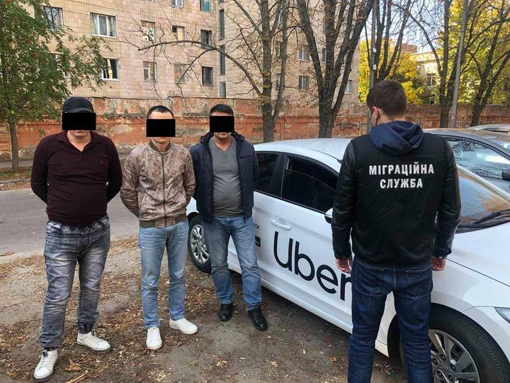 На Полтавщині виявили нелегальних мігрантів з Узбекистану