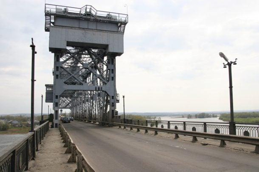 На Полтавщині обмежать рух мостом через Дніпро