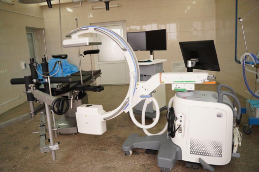 Полтавській обласній лікарні придбали обладнання для лазерного дроблення великих каменів у нирках