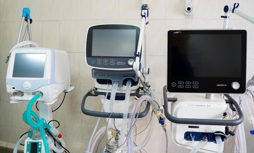 Для полтавської лікарні придбали 25 апаратів ШВЛ