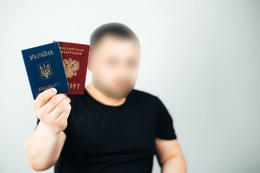 Військового рф з українським паспортом затримали при перетині кордону