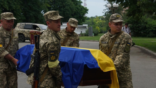 У Полтавській області попрощалися з чотирма бійцями, які загинули на війні
