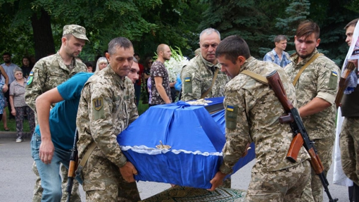 На Полтавщині попрощалися з двома полеглими військовими