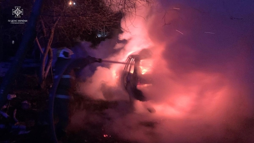 На Полтавщині повністю згорів автомобіль: деталі