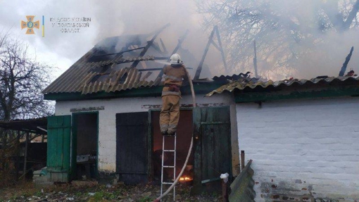 На Полтавщині на місці пожежі у літній кухні виявили тіло чоловіка