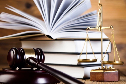 Профессиональные услуги юристов и полное сопровождение сделок