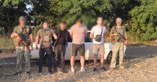 На кордоні затримали двох жителів Полтавщини, які намагалися втекти в іншу країну