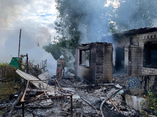 На Полтавщині згорів житловий будинок. ФОТО. ВІДЕО