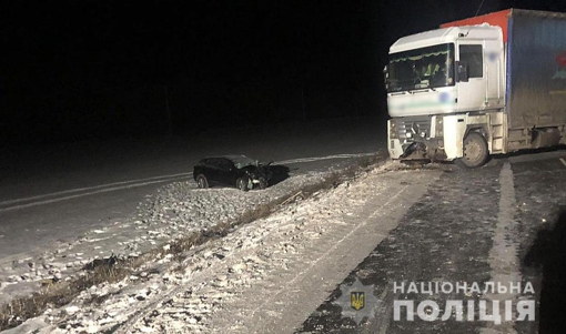 ДТП на Полтавщині: зіткнулись легковик і вантажівка