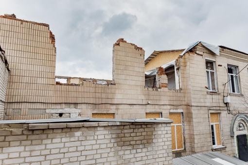 Після двох шахедів. Як відновлюється сумське училище будівництва і дизайну