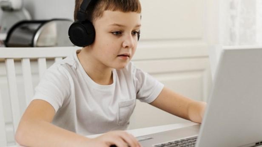 Google запускає в Україні онлайн-гру "Interland: Безпека дітей в Інтернеті"