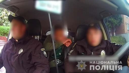 У Полтавській області нетверезий водій намагався відкупитися від поліціянтів. ВІДЕО