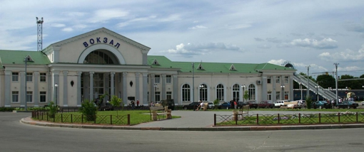 "Укрзалізниця" планує передати в оренду торговельні площі залізничного вокзалу Полтави