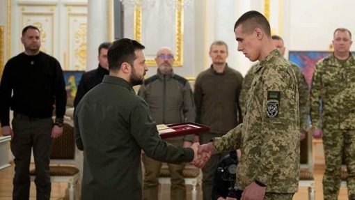 Президент вручив орден молодшому сержанту Ігореві Левченку із Полтавщини