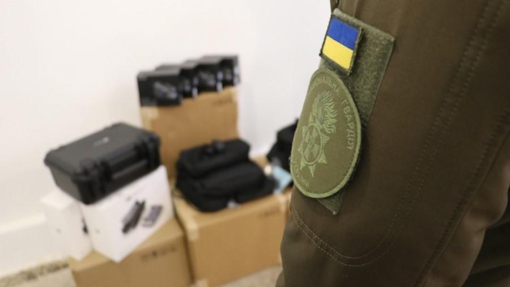 Полтавська громада передала військовим техніку та спецобладнання:  ФОТО