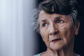 Лікування деменції та підтримка літніх людей в режимі онлайн
