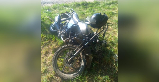 У Полтавській області зіткнулися легковик та мотоцикл, за кермом якого був неповнолітній