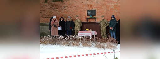У Полтавській області встановили меморіальну дошку 23-річному воїну Віталію Іванову