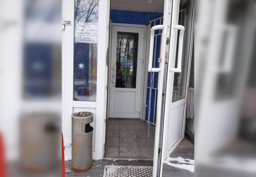 У перукарні в Полтаві зафіксували низку карантинних порушень