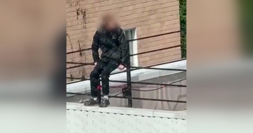 У Полтаві з даху ТРЦ "Київ" впав 19-річний хлопець, він помер