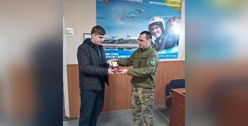 У Полтавській області сину загиблого бійця Володимира Голуба передали його орден "За мужність"