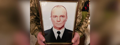 У Полтаві через майже рік очікування попрощалися із молодшим сержантом Анатолієм Капуновим