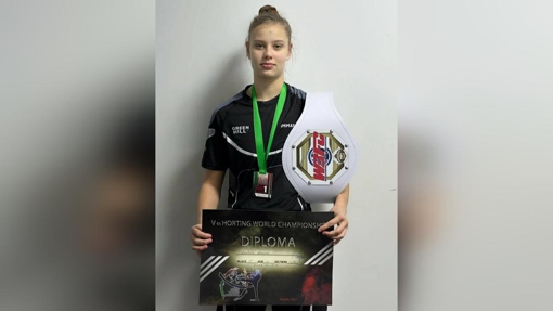 Спортсменка із Полтавщини стала чемпіонкою світу з хортингу