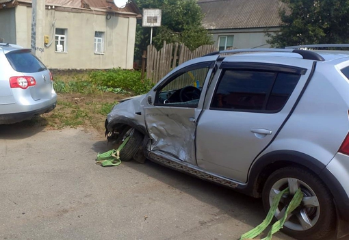 На Полтавщині зіткнулися легковики: одна особа зазнала поранень
