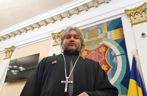 У Полтаві священник очолив пресслужбу міської ради