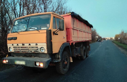 На Полтавщині вантажівка збила 57-річну велосипедистку