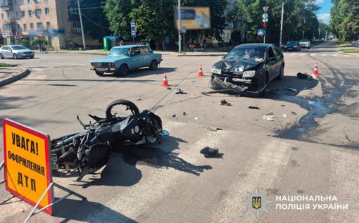 У Полтаві зіткнулися легковик та мотоцикліст: є поранений