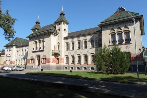 Український модерн у Полтаві: про те як місто зробило народну традицію архітектурою