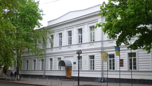 У Полтавській області 90% шкіл мають укриття
