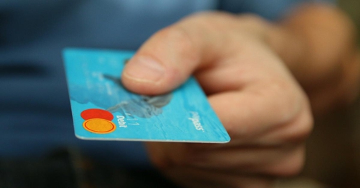 "ПриватБанк" обмежив кількість переказів з картки на картку протягом місяця
