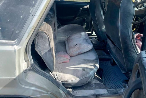 На Полтавщині на автодорозі загорівся легковик: двоє осіб отримали опіки тіла