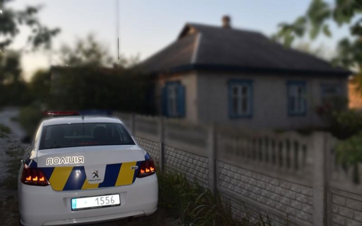 На Полтавщині п'яний 31-річний чоловік намагався пограбувати пенсіонерку