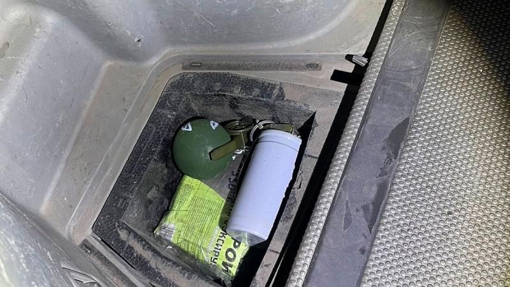 У Кременчуці в автомобілі у чоловіка знайшли гранату