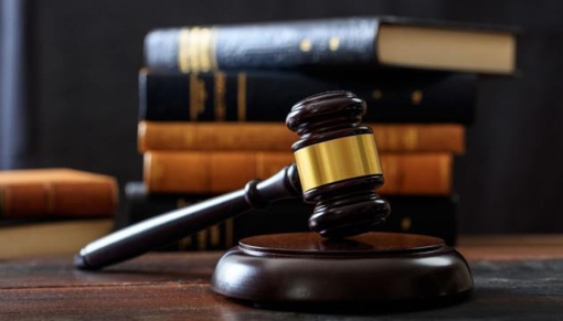 Полтавський суд виніс вирок чоловікові, який пограбував касира в магазині "Єва"