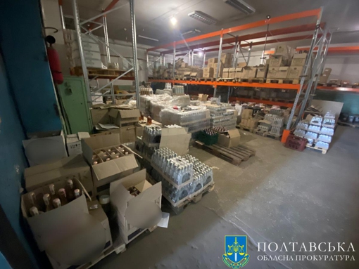 На Полтавщині викрили незаконний склад тютюнових виробів та алкоголю на понад 23 млн грн