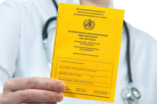 На Полтавщині суд закрив справу проти лікаря, який підробив COVID-сертифікат