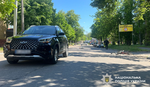 У Кременчуці водійка легковика збила велосипедиста