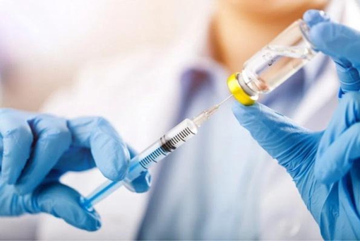 МОЗ дозволило введення бустерної дози вакцини проти COVID-19 особам від 18 років